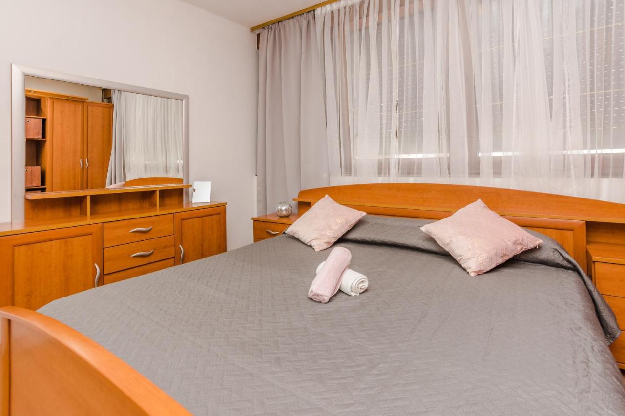 Apartamento Naomi Zadar Exterior foto