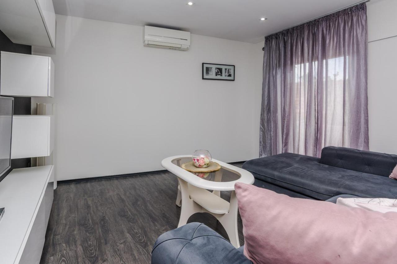 Apartamento Naomi Zadar Exterior foto